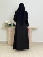 بليزر | عباية عقيق بقماش كريب الاناقه بلميات مخمل