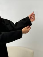 تشكيلة شتاء 2024 - عباية فيتوريا جوخ تطريز اسود