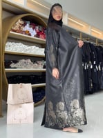 عباية ايلول بقماش جاكار بيج