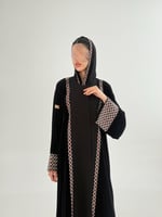 عباية ريفا مكس مخمل مع كريب الاناقة بتطريز بني