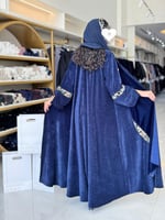 تشكيلة شتاء 2024 -عباية ياسمين بقماش مخمل بشال مطر...