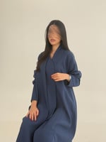 عباية سموه بقماش كريب باربي كحلي