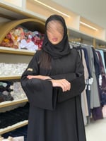 عباية شام بقماش كريب الاناقة تطريز بالكم اسود