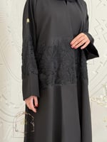 عباية وجد بقماش كريب الاناقة بتل مشكوك اوراق شجر