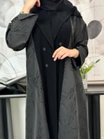 عباية سدل بقماش كريب الاناقة وجاكار ورد