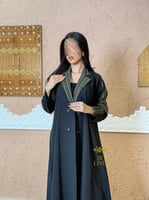 اليوم الوطني | عباية انفة بقماش كريب كيوتكس