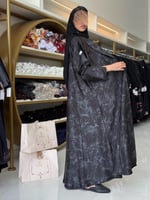 عباية شيري بقماش حرير فويل اسود