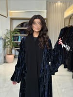 عباية جميله بقماش كريب الابداع مع شيفون مخمل كحلي