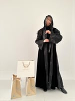 Winter collection ا عباية نقيه بقماش مخمل تدخيلات...