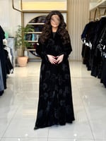 عباية هوازن بقماش مخمل كوري اسود طباعه رمادي ( الط...