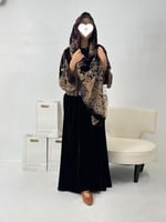 تشكيلة شتاء 2024 - عباية ميسم مخمل مشجر بني