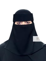 نقاب بقماش كوري وسط | مغاط عادي ، مقوى