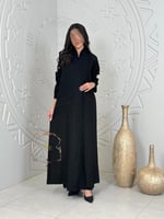 عباية جوري بقماش كريب الاناقه بشك سود