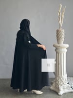 عباية شامواه كلوش بخيط ابيض - اسود