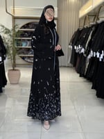 عباية تورد بقماش شيفون مبطن بتطريز سماوي