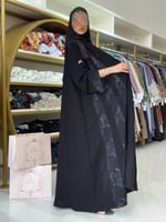 عباية جمانه بقماش كريب الابداع تدخيلات حرير اسود