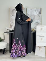 عباية حوريه ا اسود رسم موف