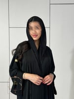 عباية ريمان بقماش كريب رموش مزين بشك ناعم