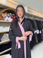 عباية اشواق بقماش كريب اوكراني ربطه بالكم وردي