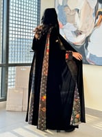 تشكيلة شتاء 2024 - عباية نظيره مخمل تدخيلات التطري...