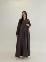 عباية سموه بقماش كريب باربي رمادي