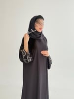 عباية رزان بقماش كريب ويفر نود