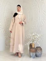 عباية اديم بقماش كريب باربي بيج