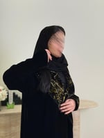 عباية سولارا بقماش مخمل كوري تدخيلات شيفون مخمل بش...