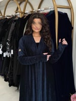 عباية فله بقماش مخمل استرتش كرمشه بالكم وفتحه اصبع...