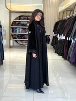 عباية غدق بقماش كريب الاناقة تدخيلات مخمل بتطريز م...