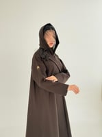 عباية يسرى بقماش جوخ شتوي بني