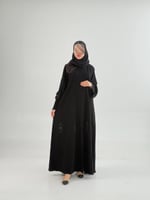 عباية مناير بقماش كريب الابداع مزين بكلفه