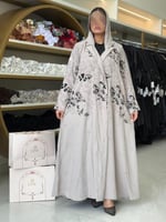 عباية انتصار حرير كوري مورد بيج