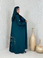 عباية سلوى بقماش باربي بشك اخضر