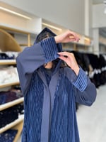 تشكيلة شتاء 2026 - عباية وجد كريب مع مخمل مكسر كحل...