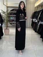 بليزر | عباية هيفاء بقماش كريب سرميك بتطريز