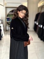 عباية مرسي بقماش مخمل تدخيلات كريب مزيونه