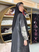 عباية ايلول بقماش جاكار بيج