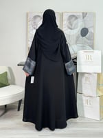 عباية كامله | كريب الاناقة تدخيلات مقلم سماوي