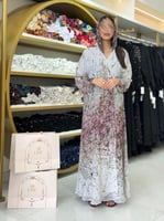 عباية ميرانا بقماش شيفون مبطن بيج