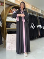 عباية اشواق بقماش كريب اوكراني ربطه بالكم وردي