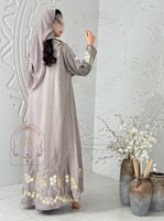 عباية زارا بقماش لنن بارد تطريز ترتر موف