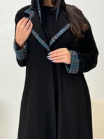 عباية الجازي بقماش ملكي تدخيلات كشميري تركواز