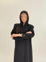 بليزر | عباية ورده بقماش كريب رموش مزين بازره شك