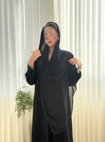 عباية رباب بقماش كريب الابداع مطرز عنابي