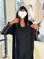 تشكيلة شتاء 2024 - عباية اكتمال مخمل تدخيلات دانتل...