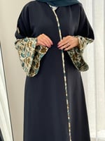 عباية لوتيشا | حرير مغسول بكم كشوخي تراكواز