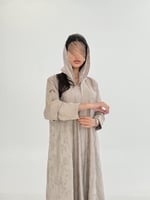 عباية اسماء بقماش حرير ناعم مشجر بيج