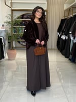 عباية ايلينا بقماش مخمل مكسر مع كريب ايطالي عودي