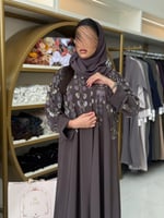 عباية ميرال بقماش كريب اوكراني مطرز نود